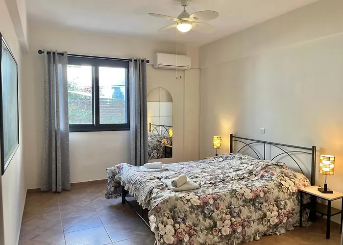 アパート Diamond Complex