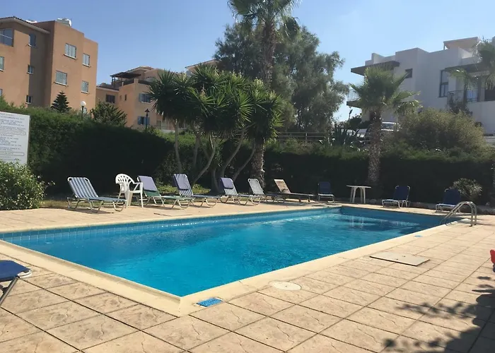 Diamond Complex * Paphos